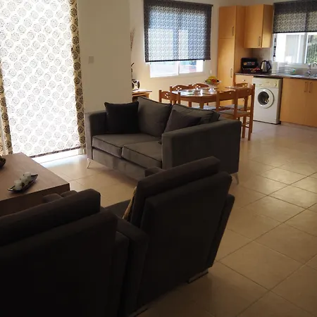 דירה Sirena Sunrise Prestige פאפוס